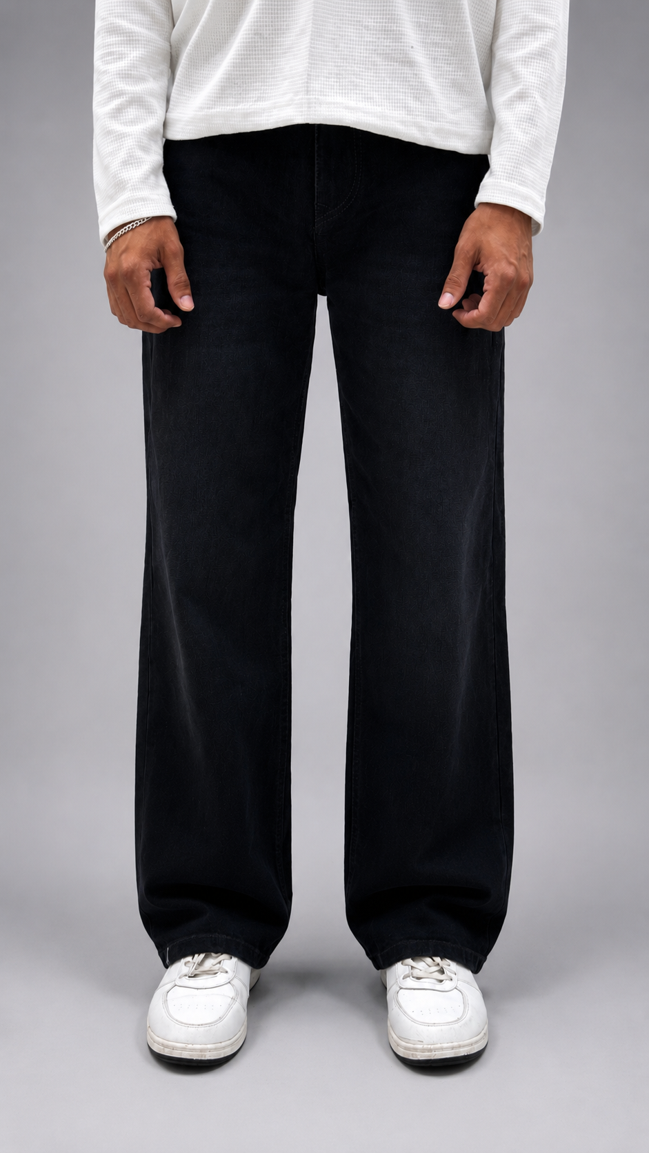 ULTRA BLACK DENIM